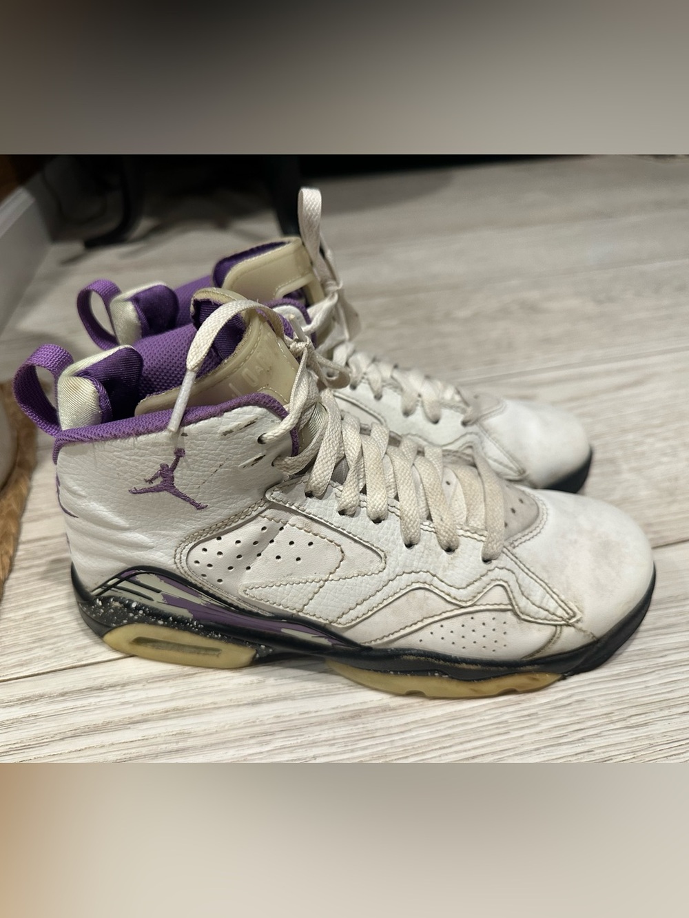 Jordan White and Purple High-Top Basketball Sneakers 6y